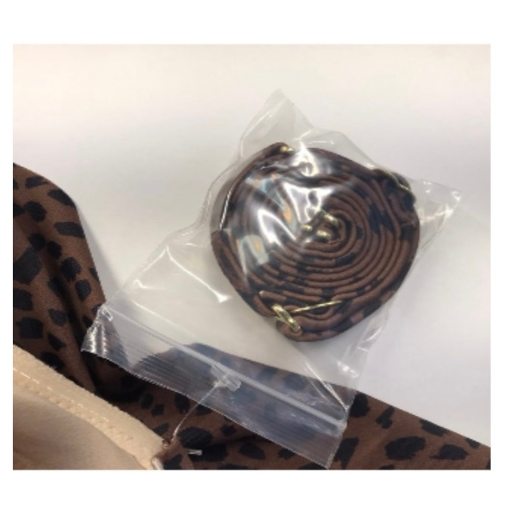 KONA SOL Brown Animal Print Ruffle One Piece Bathing Suit 🆕 - Picture 3 of 4